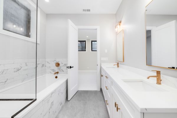 Cost of Bathroom Installation in Tomball
