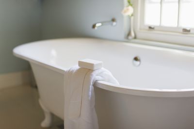 Corner Bathtub