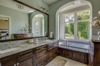 Top Bathroom Remodeling Companies in Kingwood, TX